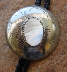 detail_2041_ZBL-71-MOTHER_OF_PEARL-B.jpg