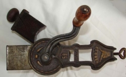 detail_2403_grater_1B.jpg