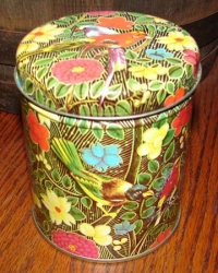detail_2951_Tin_-_Bird_Canister_sized.jpg