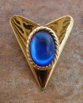 GLASS STONE BOLO TIE
