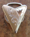 ENGRAVED ARROW SCARF HOLDER