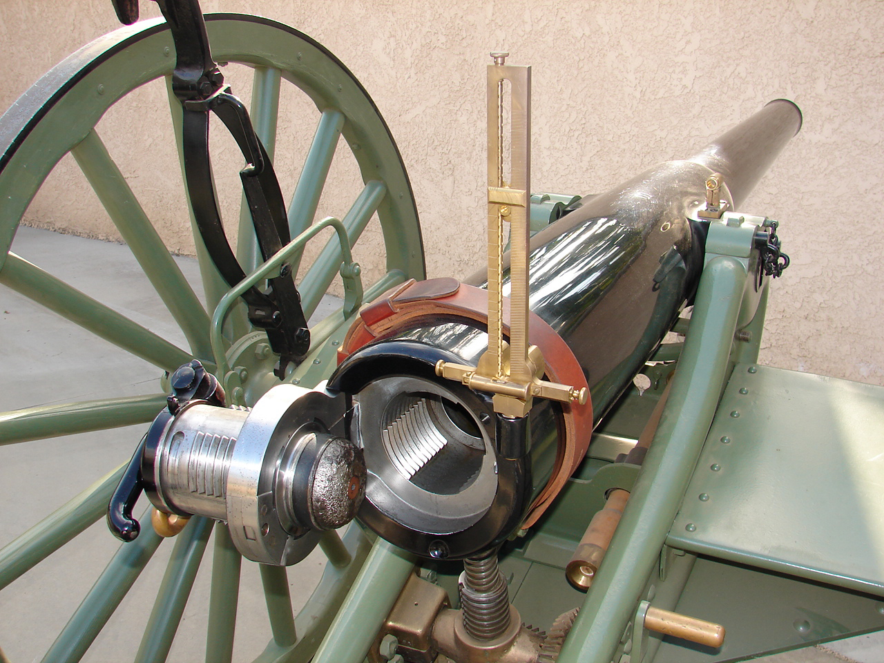 3.2 inch Field Cannon breech — restoration to arsenal specification